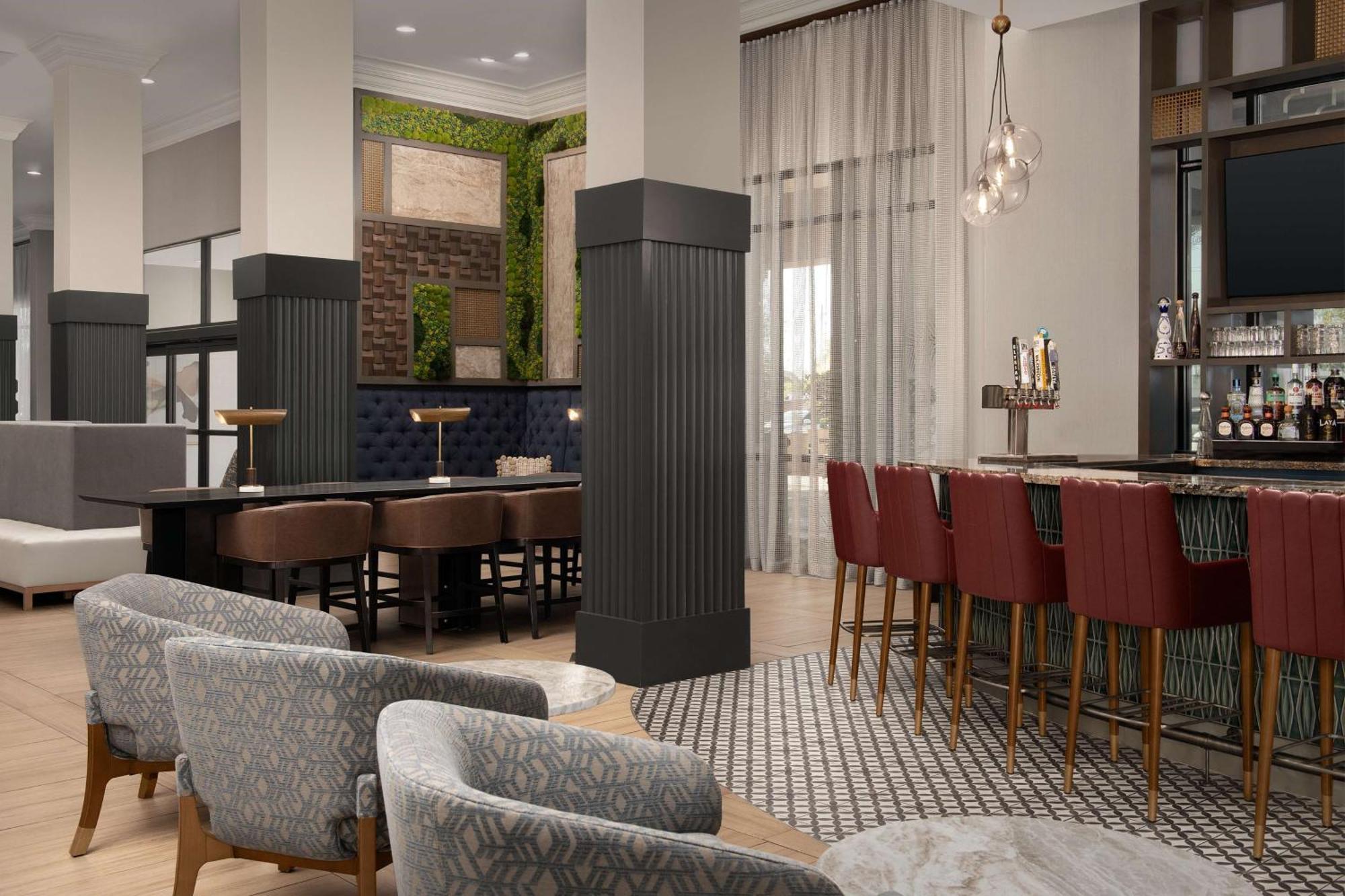 Hilton Phoenix Chandler Exterior photo